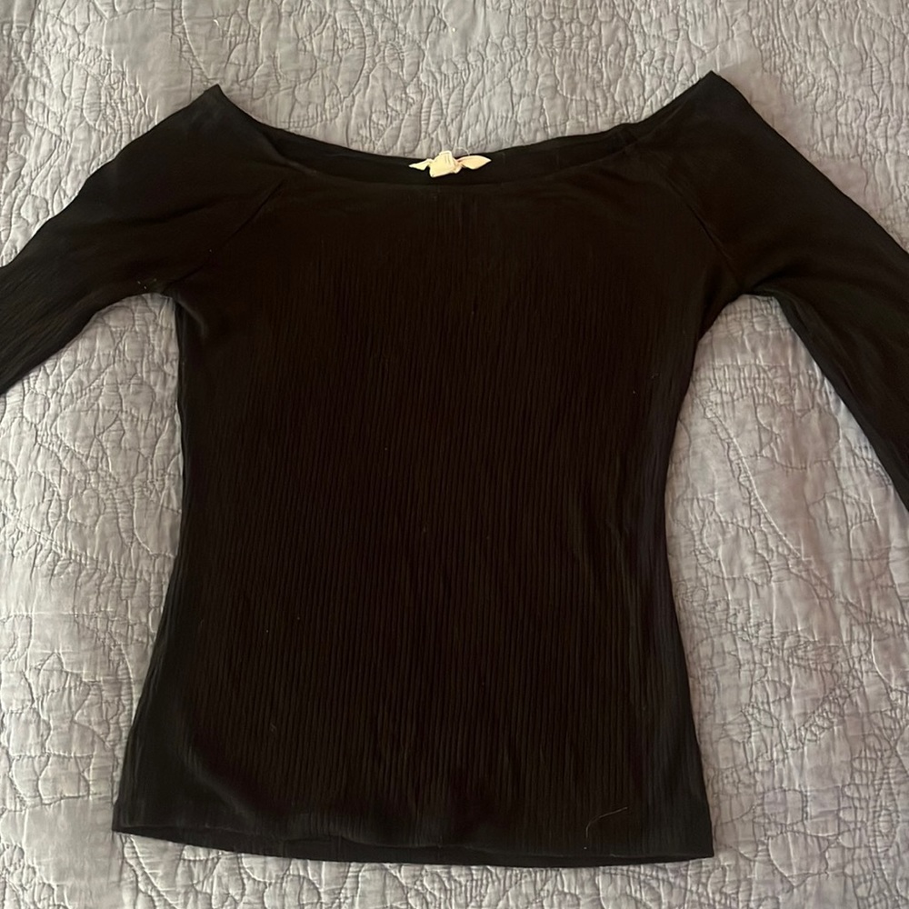 off the shoulder black ribbed top, can be dressed up or down, super comfy